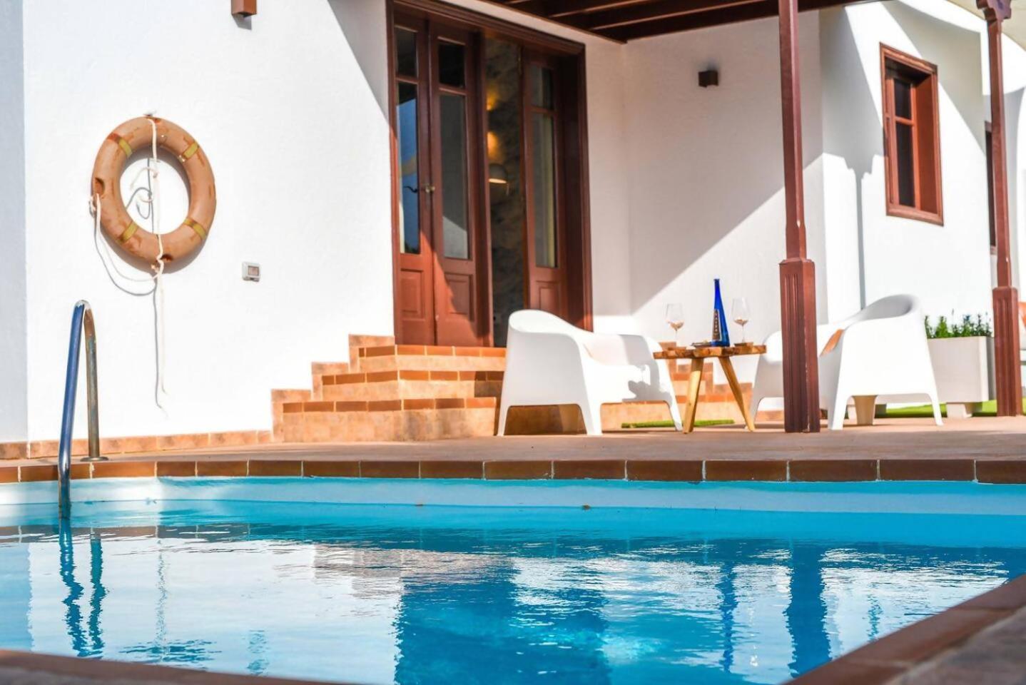 Villa Agradable Y Familiar Con Piscina Casa Inima Playa Blanca  Exterior foto